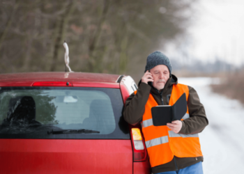 Čo robiť, ak sa vám na cestách pokazí auto