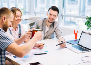 Skupinové poistenie pre zamestnancov – pracovný benefit so skutočnou pridanou hodnotou