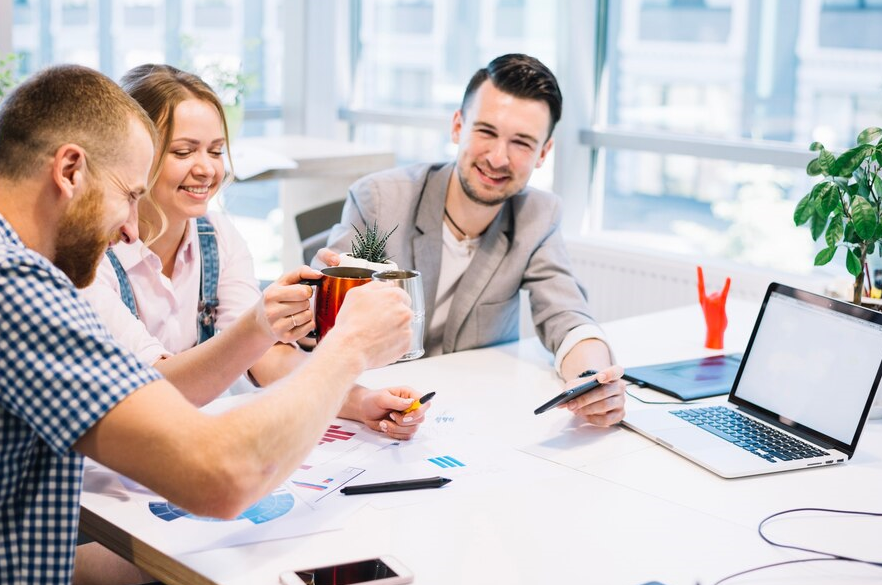 Skupinové poistenie pre zamestnancov – pracovný benefit so skutočnou pridanou hodnotou